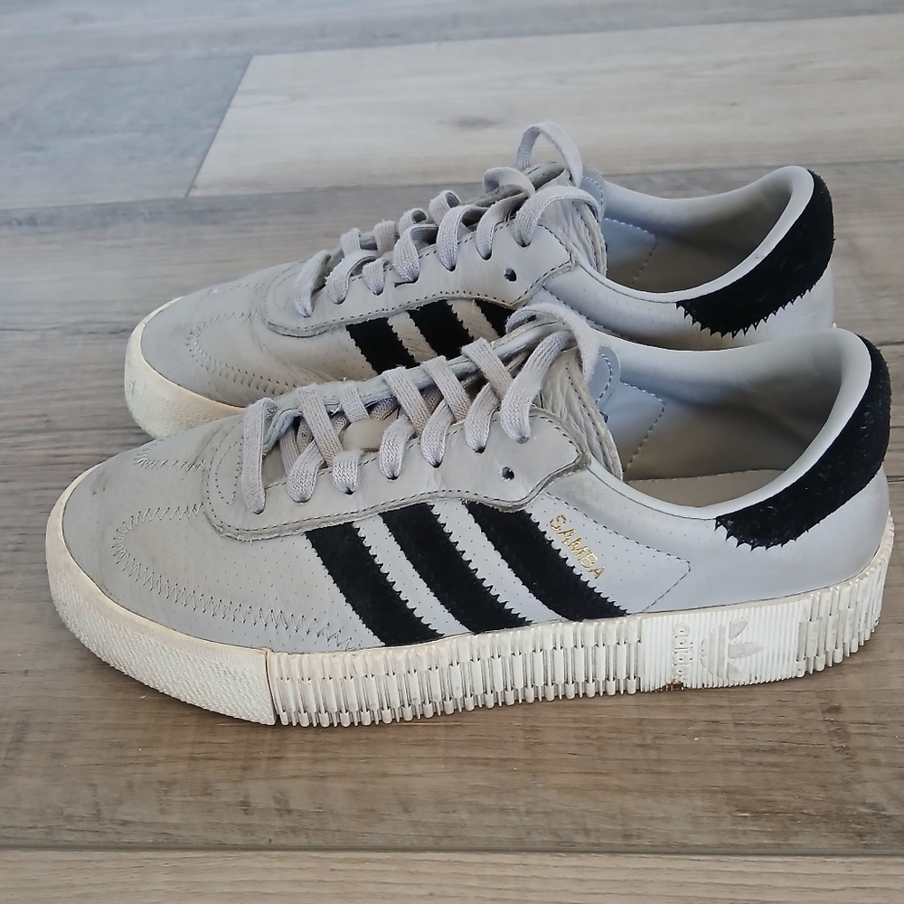 Adidas Women's Sambarose Platform Shoes in Gray Leather. Size 6
